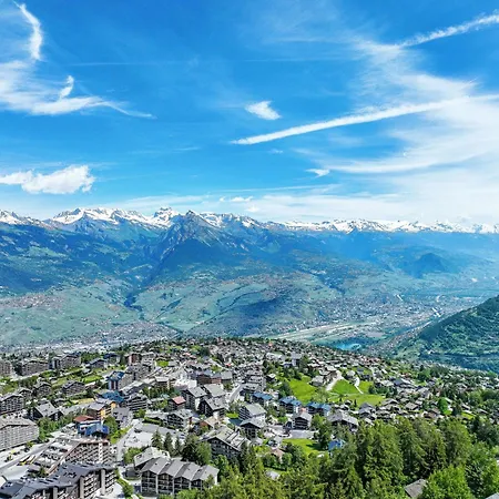 Nous Deux By Interhome Alpstuga